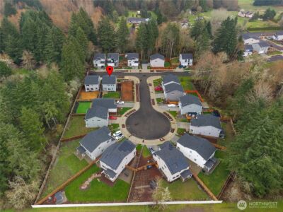 2413 Mookie Lane NE, Lacey, WA 98516 - Photo 2