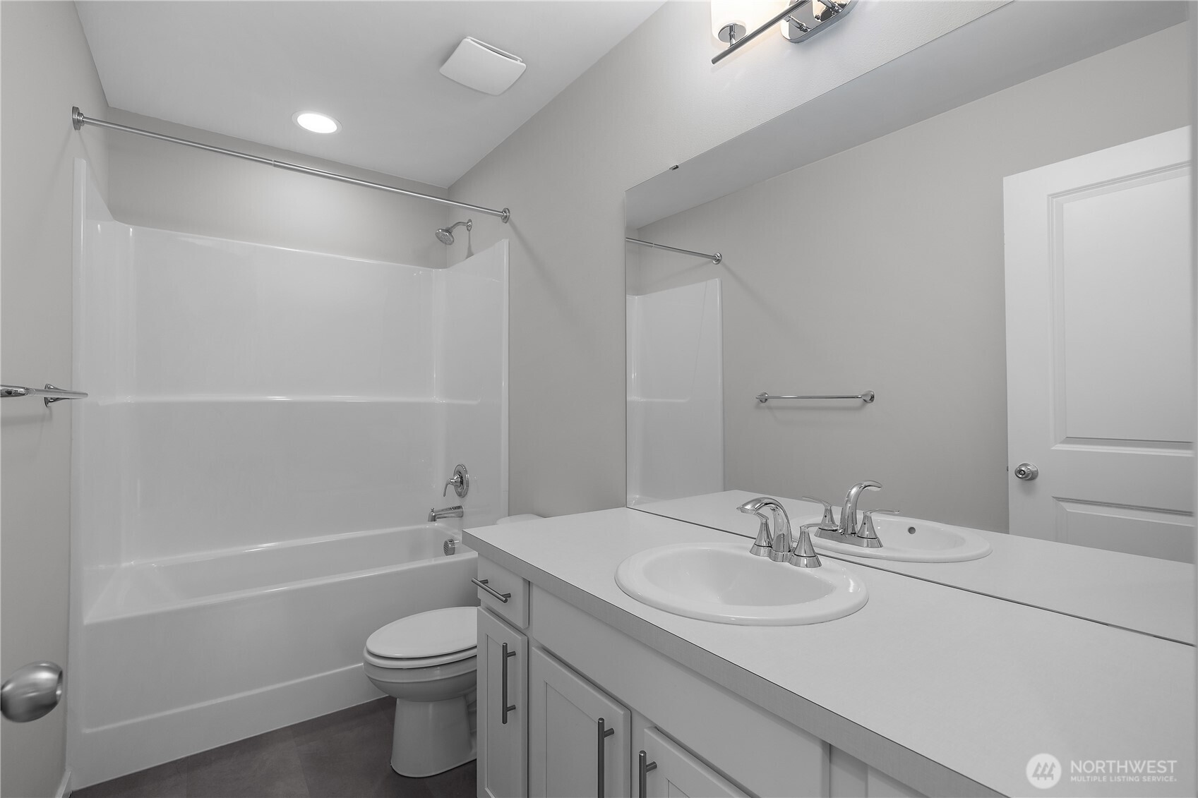 2413 Mookie Lane NE, Lacey, WA 98516