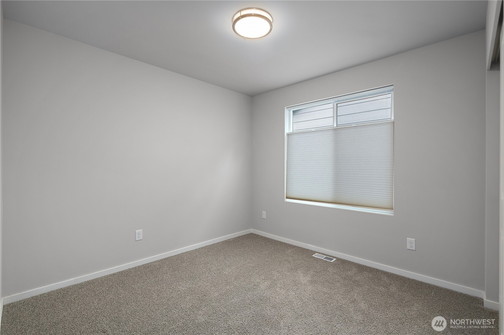 2413 Mookie Lane NE, Lacey, WA 98516