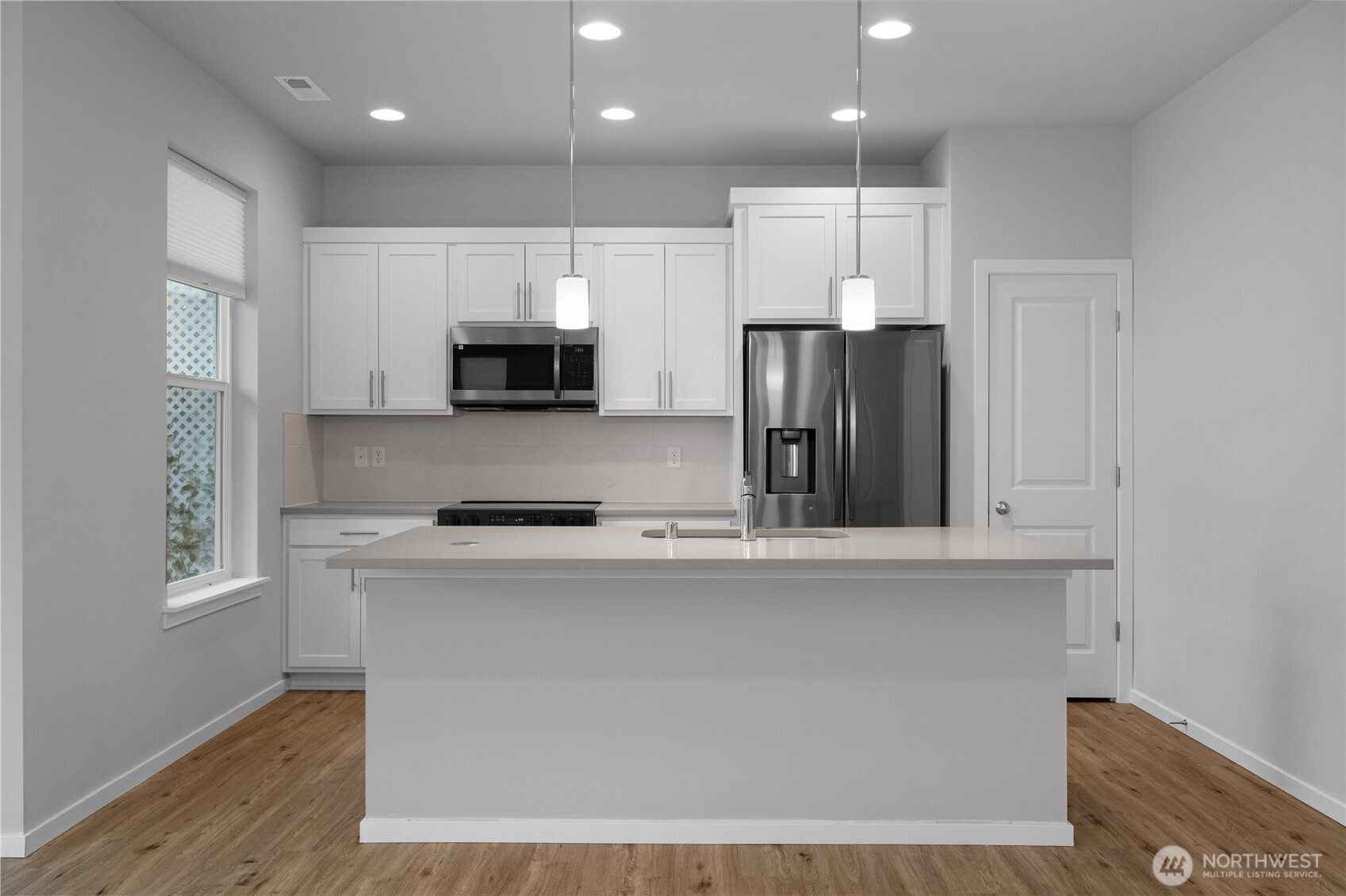 2413 Mookie Lane NE, Lacey, WA 98516