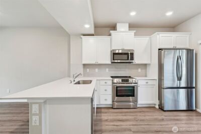 17411 118th Avenue Ct E #B, Puyallup, WA 98374-7809 - Photo 10