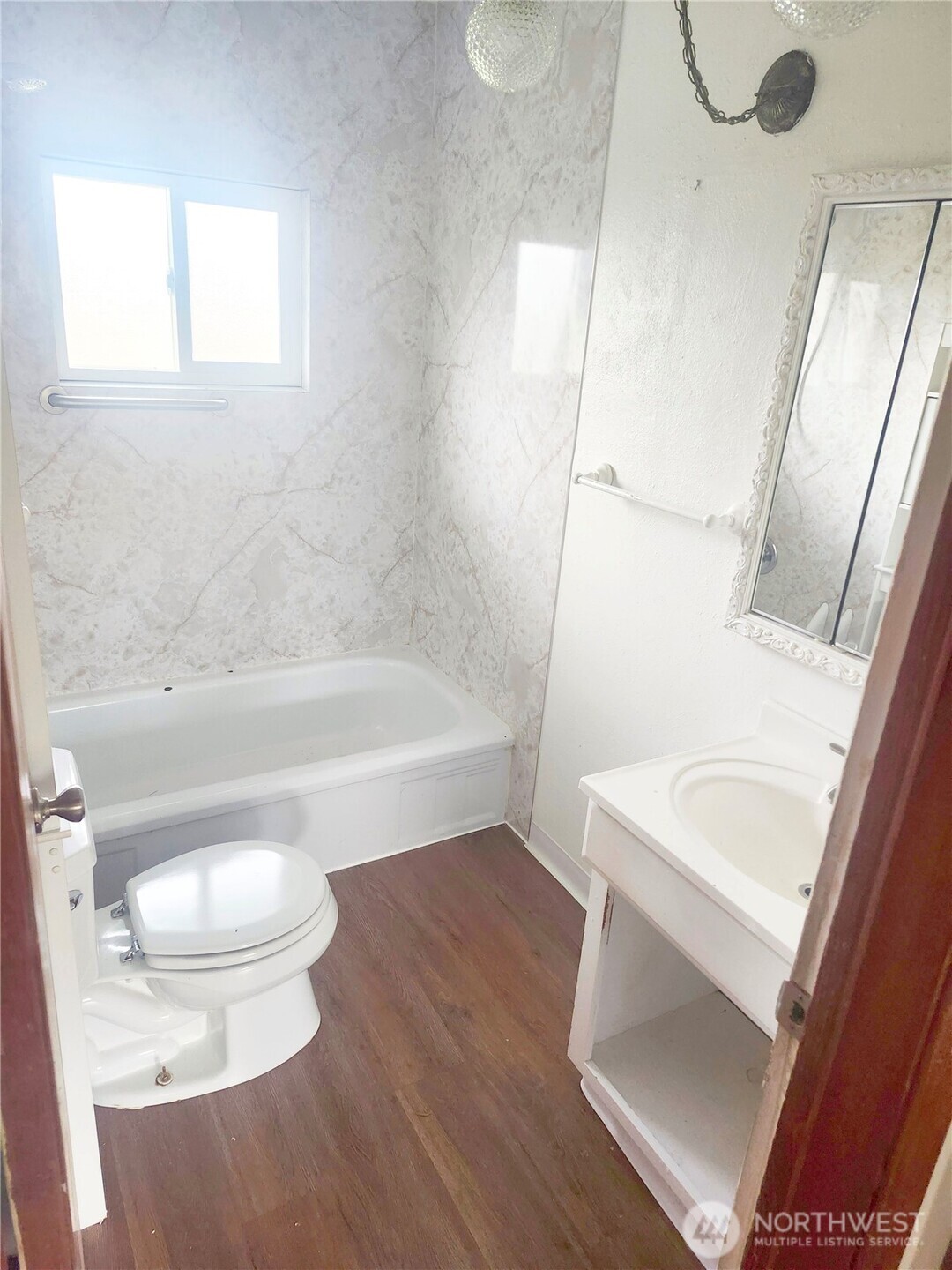 7552 E F Street , Tacoma, WA 98404-1050