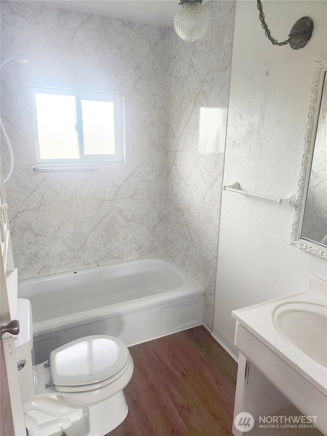 7552 E F Street , Tacoma, WA 98404-1050