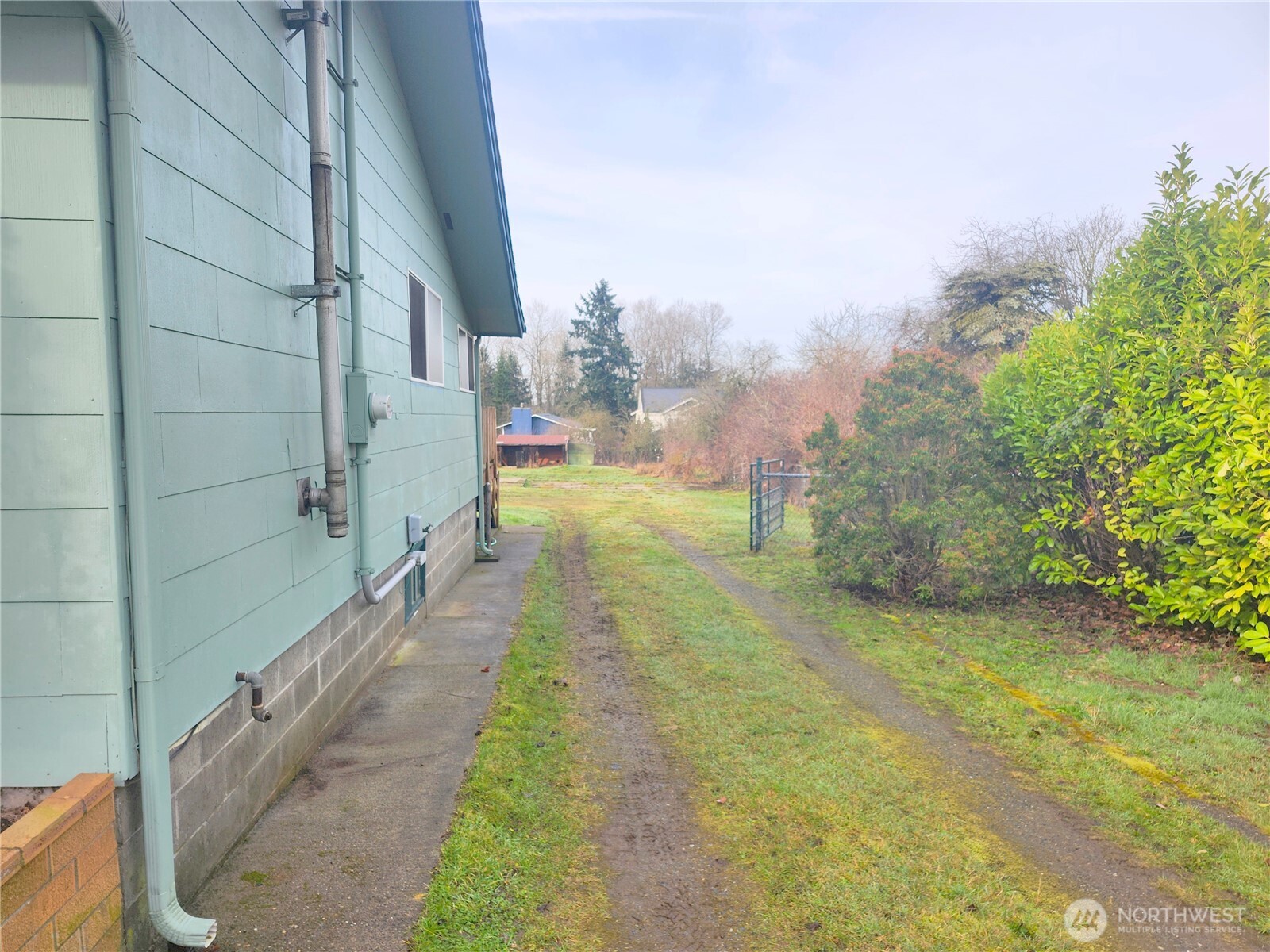 7552 E F Street , Tacoma, WA 98404-1050