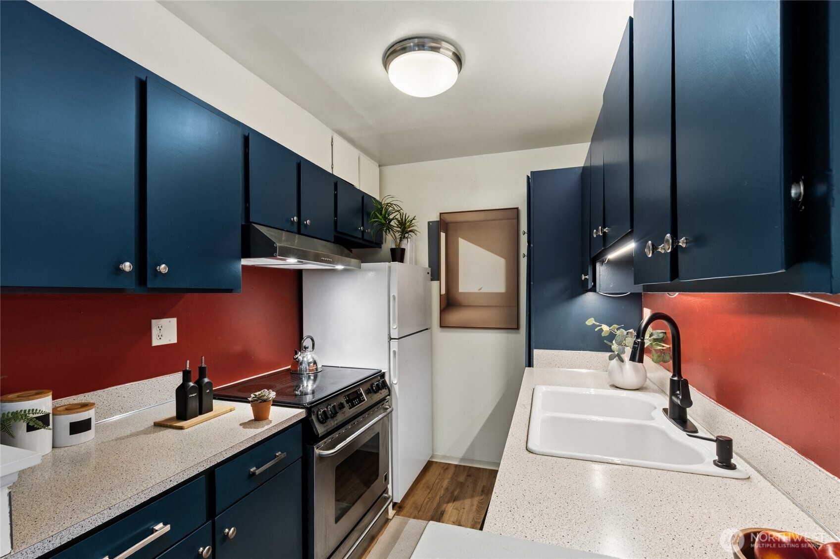 2111 E John Street #202, Seattle, WA 98112