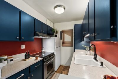 2111 E John Street #202, Seattle, WA 98112 - Photo 8