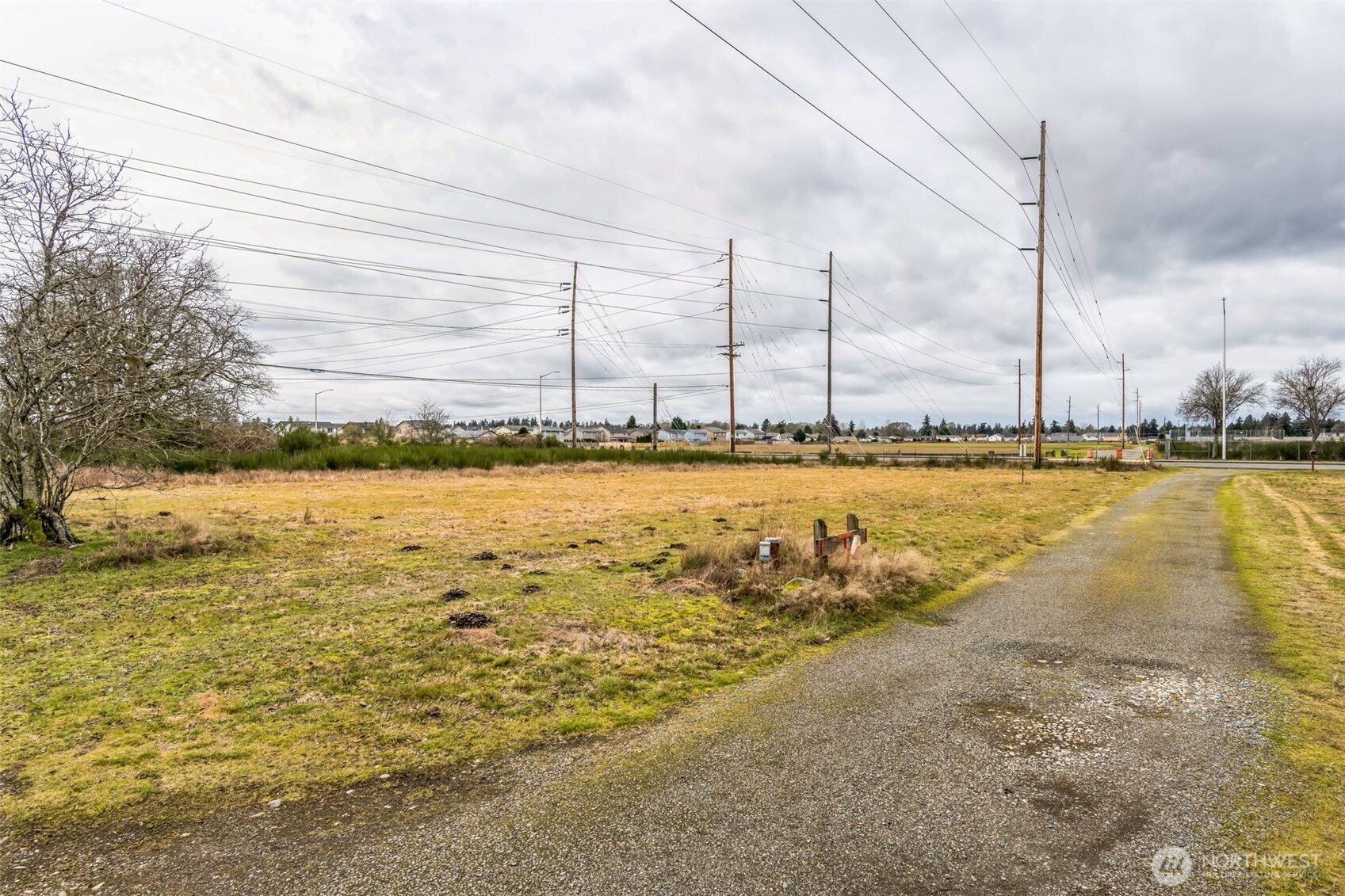7811 S Verde Street , Tacoma, WA 98409
