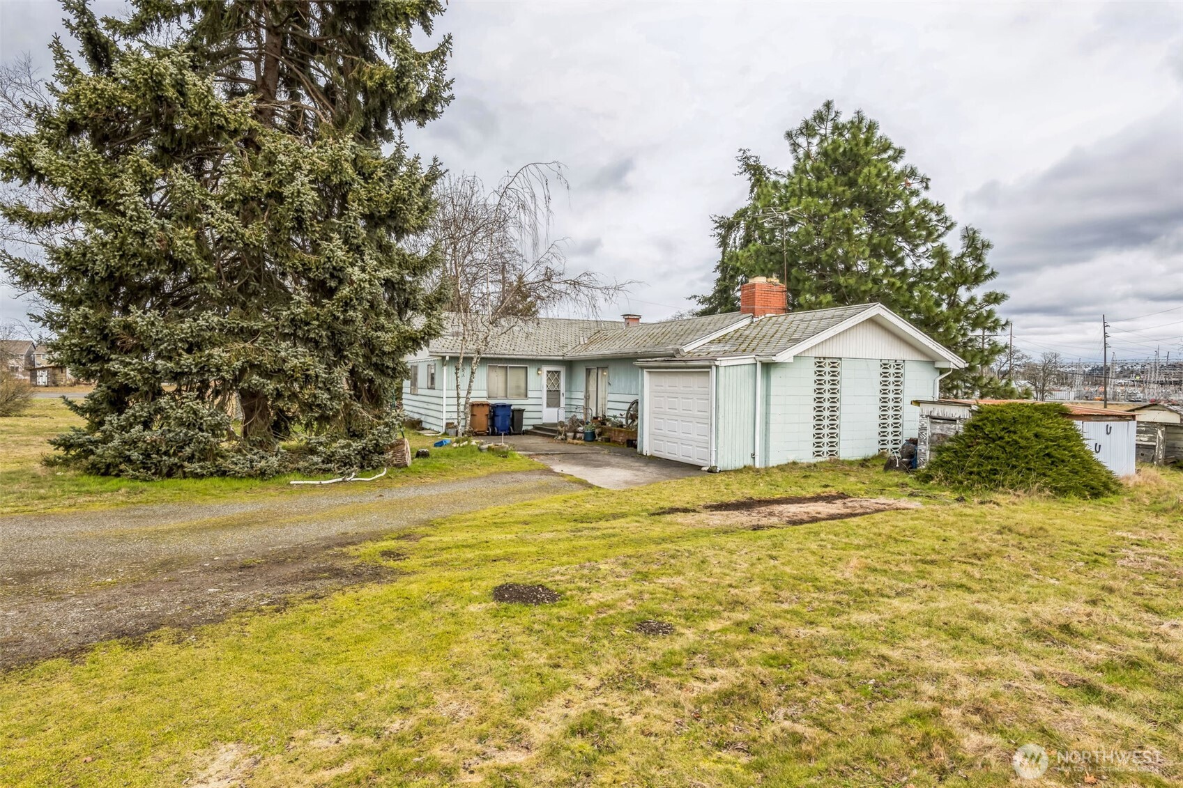 7811 S Verde Street , Tacoma, WA 98409