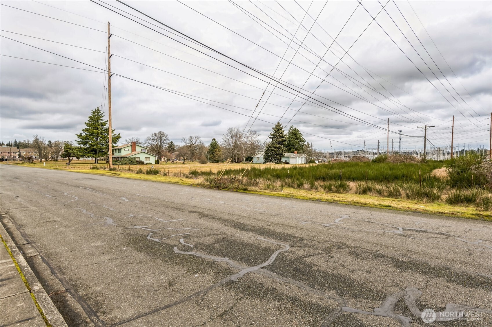 7811 S Verde Street , Tacoma, WA 98409
