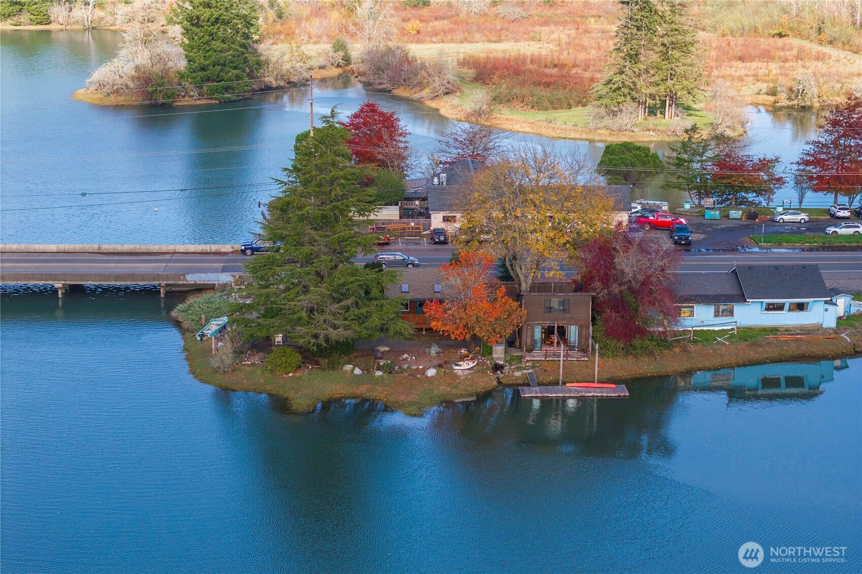 5025 Mud Bay Road NW, Olympia, WA 98502-1734