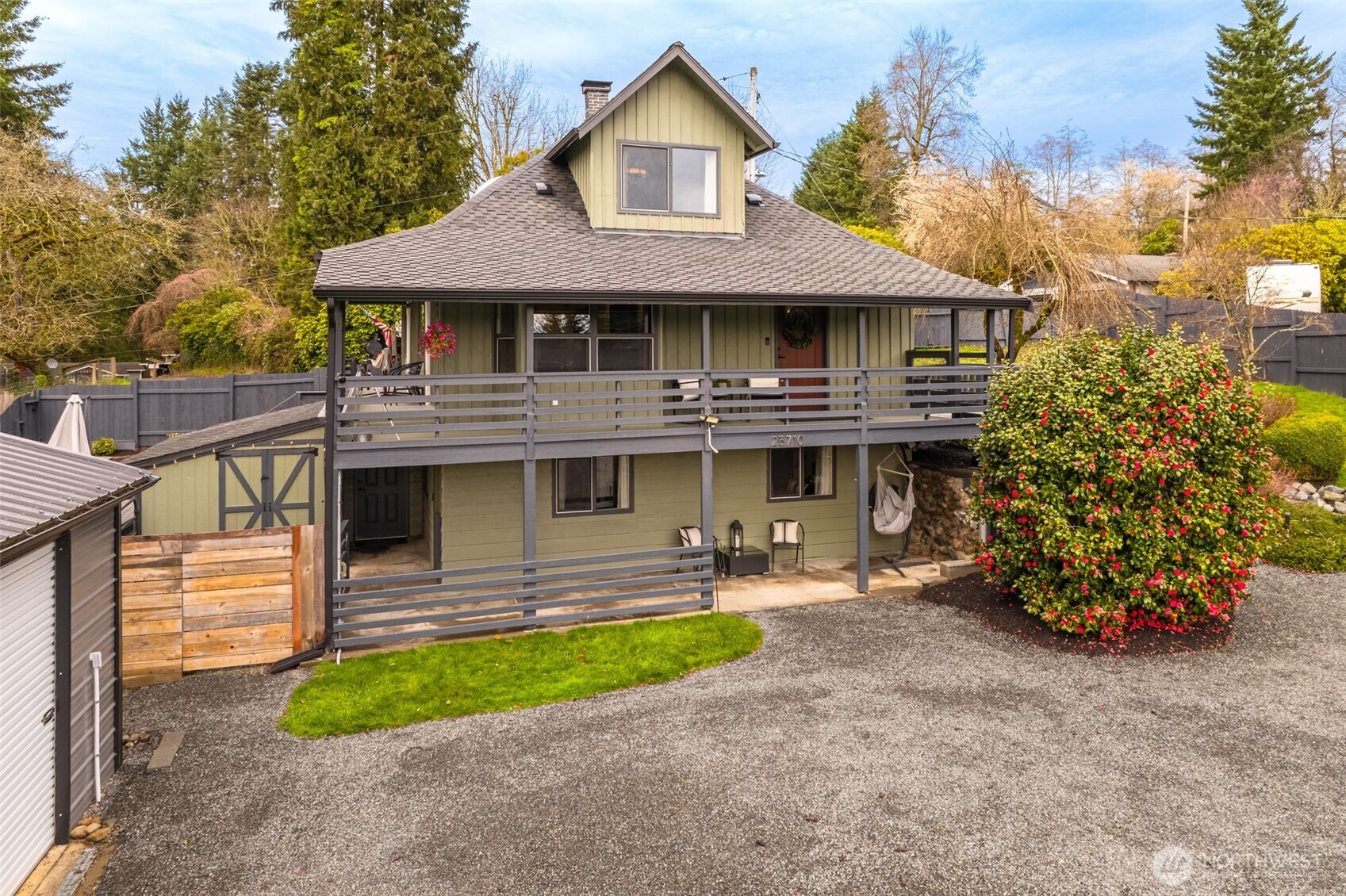 25710 Pacific St , Black Diamond, WA 98010