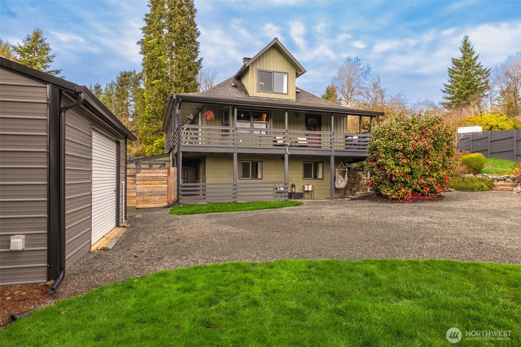 25710 Pacific St , Black Diamond, WA 98010