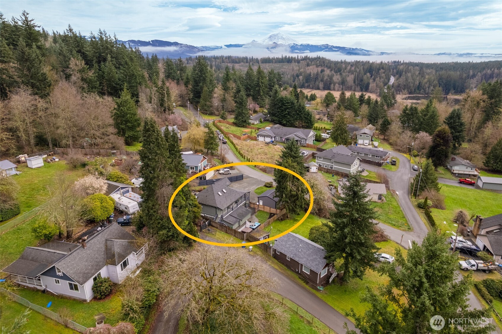 25710 Pacific St , Black Diamond, WA 98010