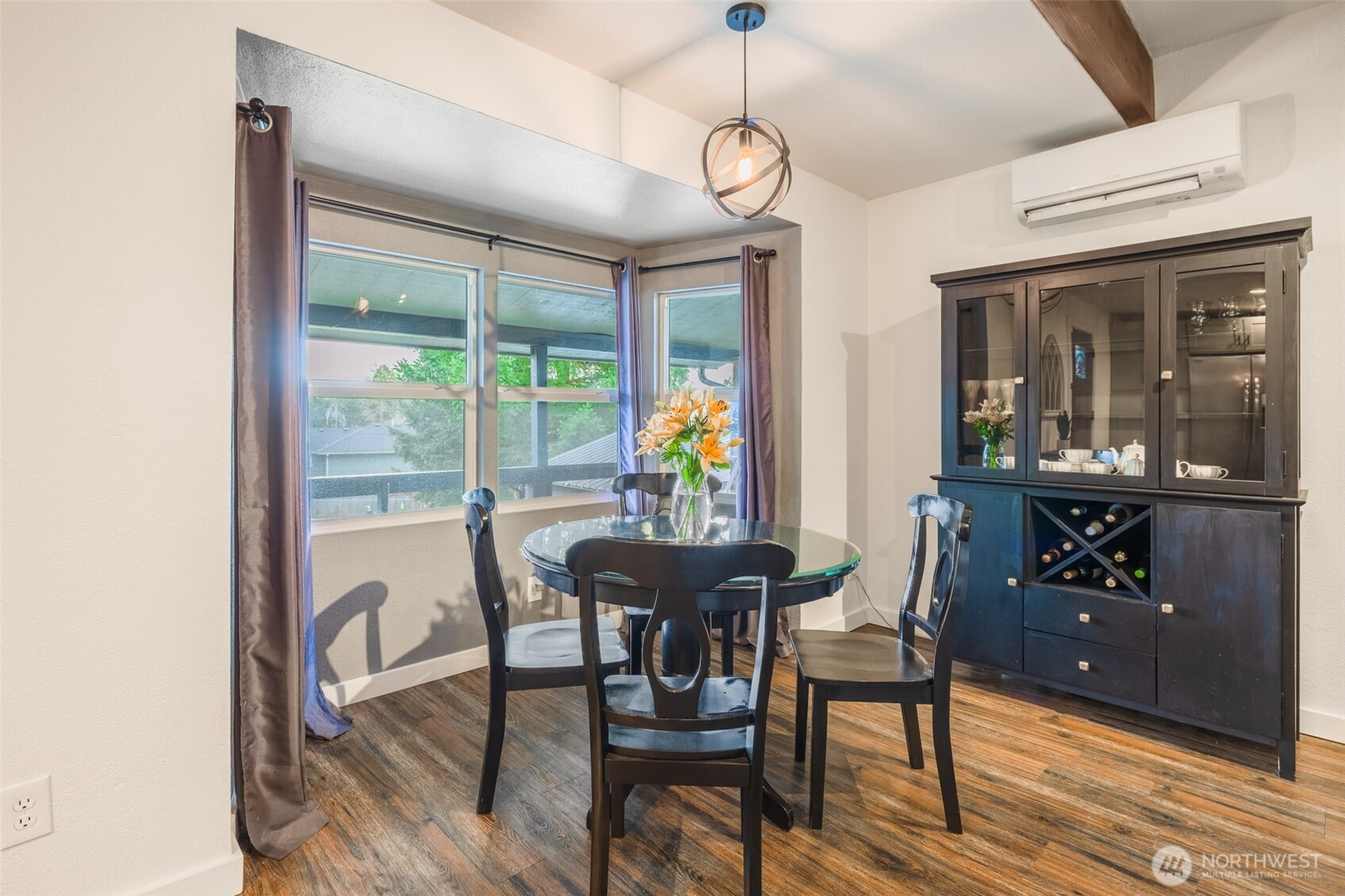 25710 Pacific St , Black Diamond, WA 98010