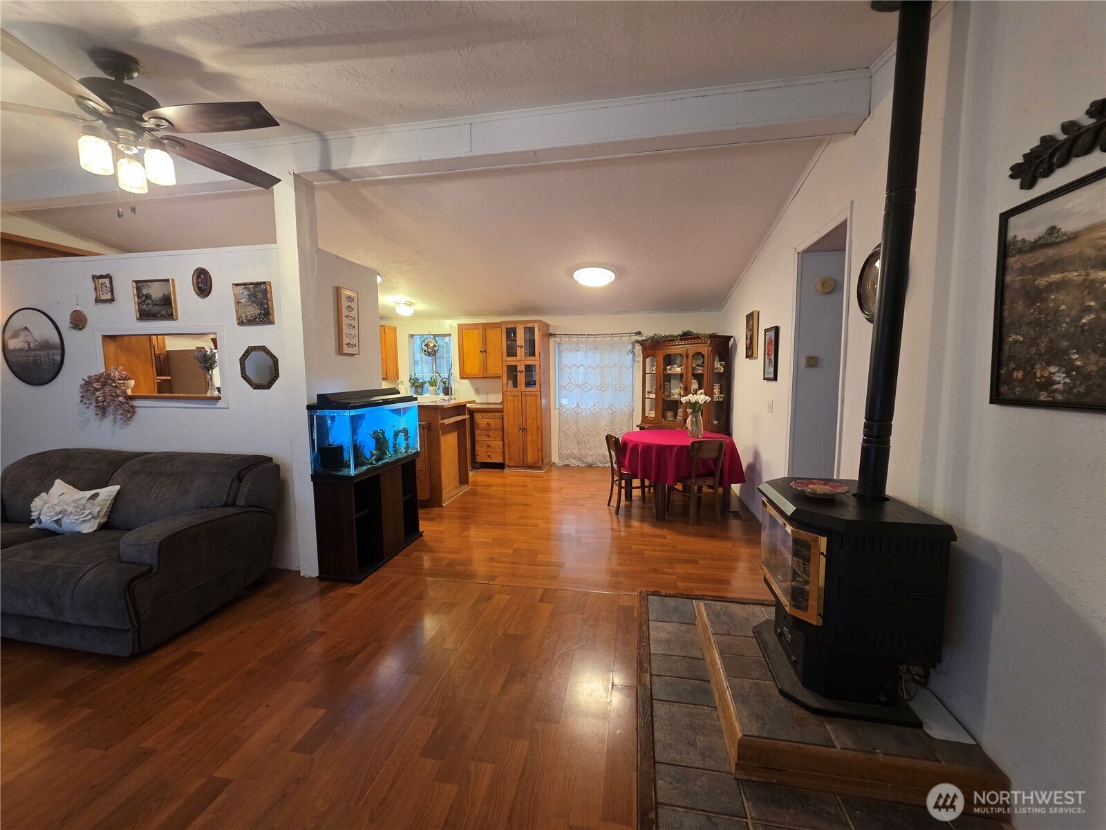 42 W Wildwood Lane , Brinnon, WA 98320