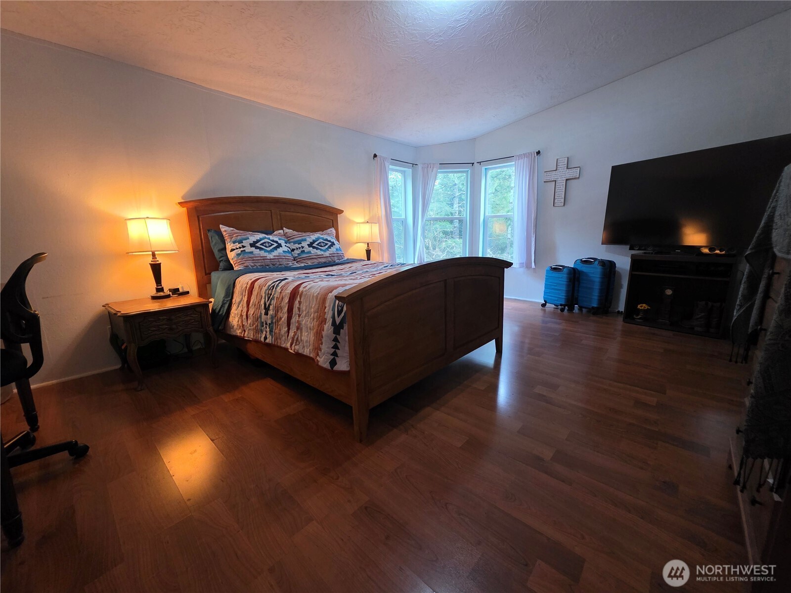 42 W Wildwood Lane , Brinnon, WA 98320