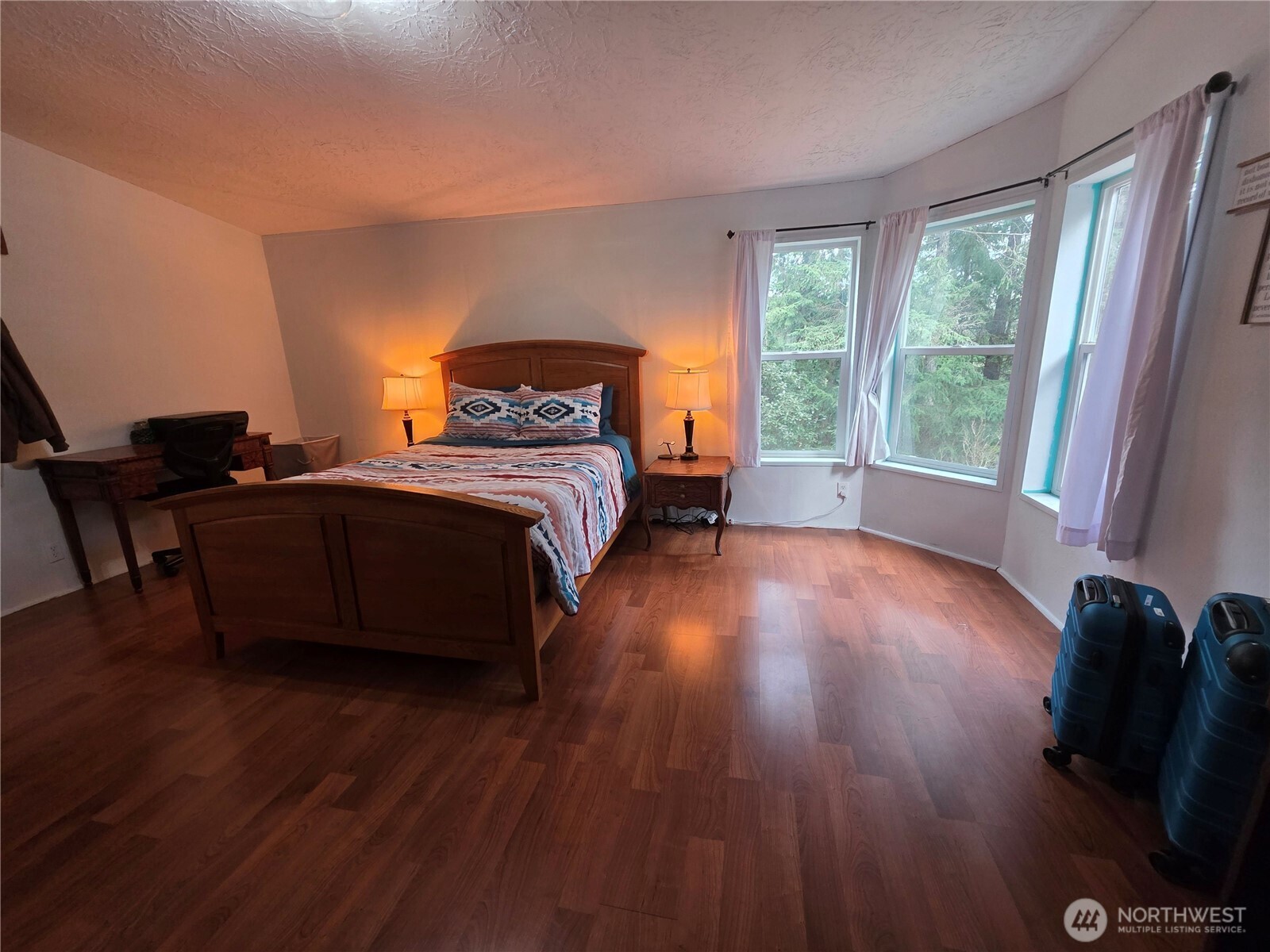 42 W Wildwood Lane , Brinnon, WA 98320