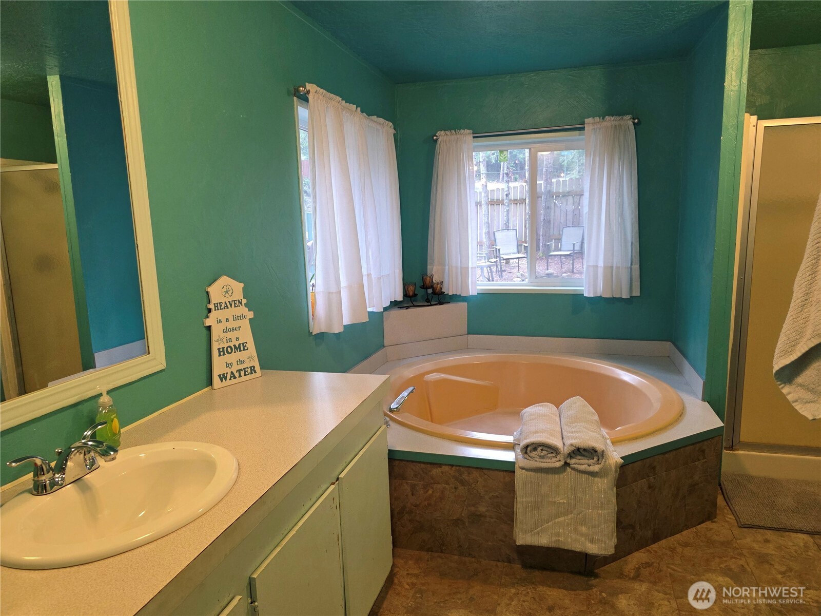 42 W Wildwood Lane , Brinnon, WA 98320