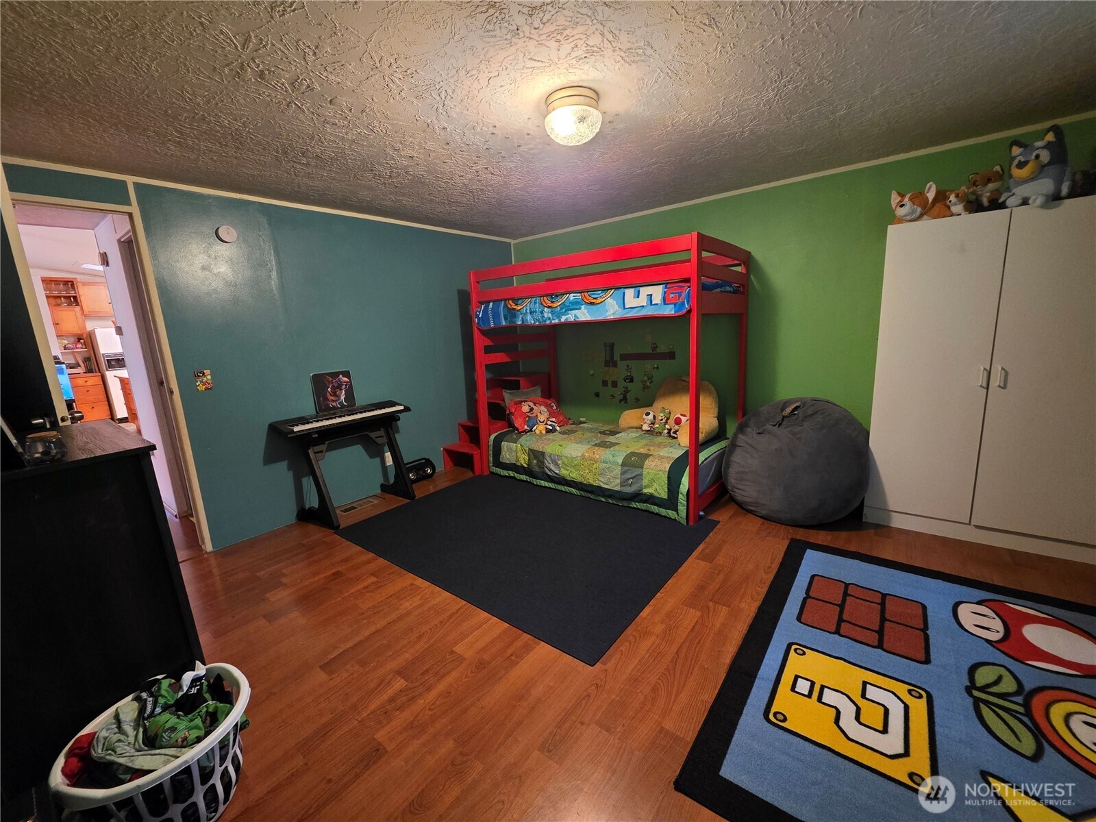 42 W Wildwood Lane , Brinnon, WA 98320