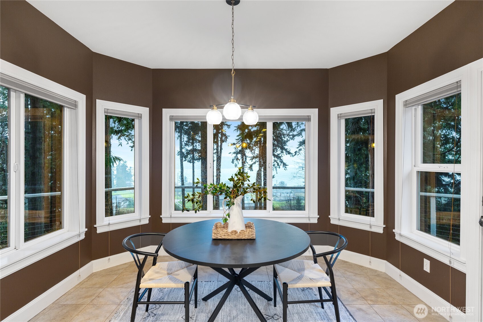 6608 Ivy Street , Anacortes, WA 98221-8263