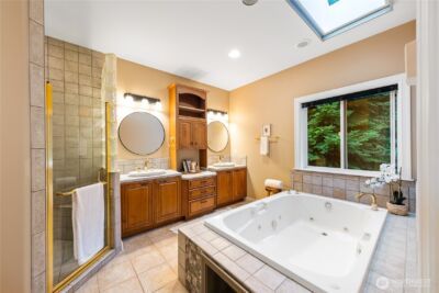 6608 Ivy Street , Anacortes, WA 98221-8263 - Photo 30