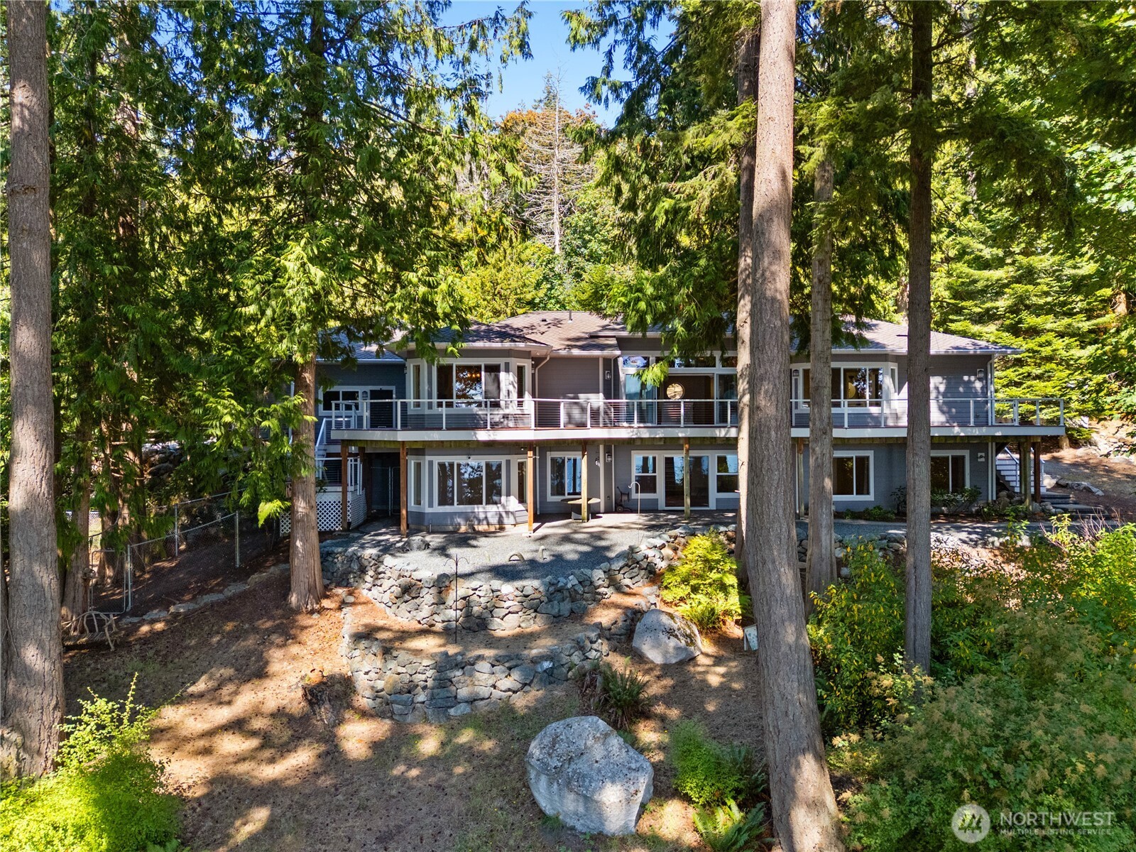 6608 Ivy Street , Anacortes, WA 98221-8263