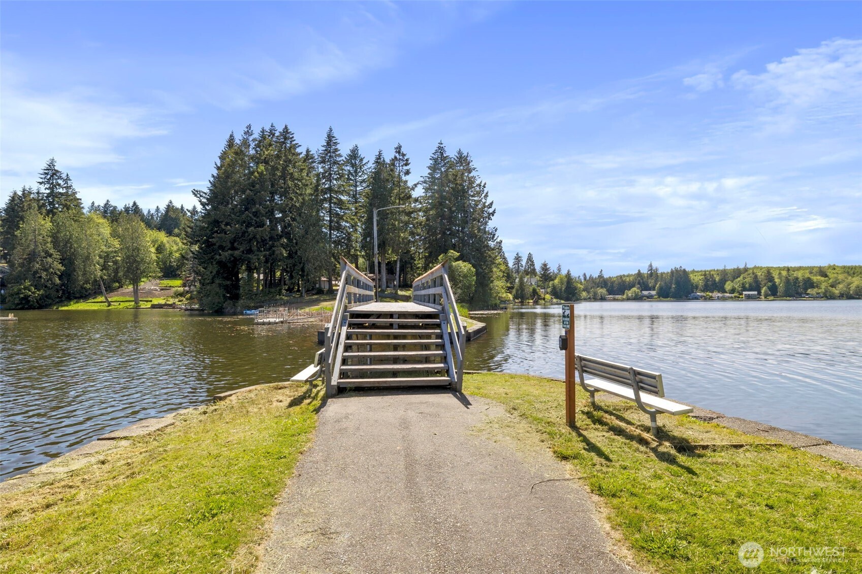 40 E Dogwood Place , Shelton, WA 98584