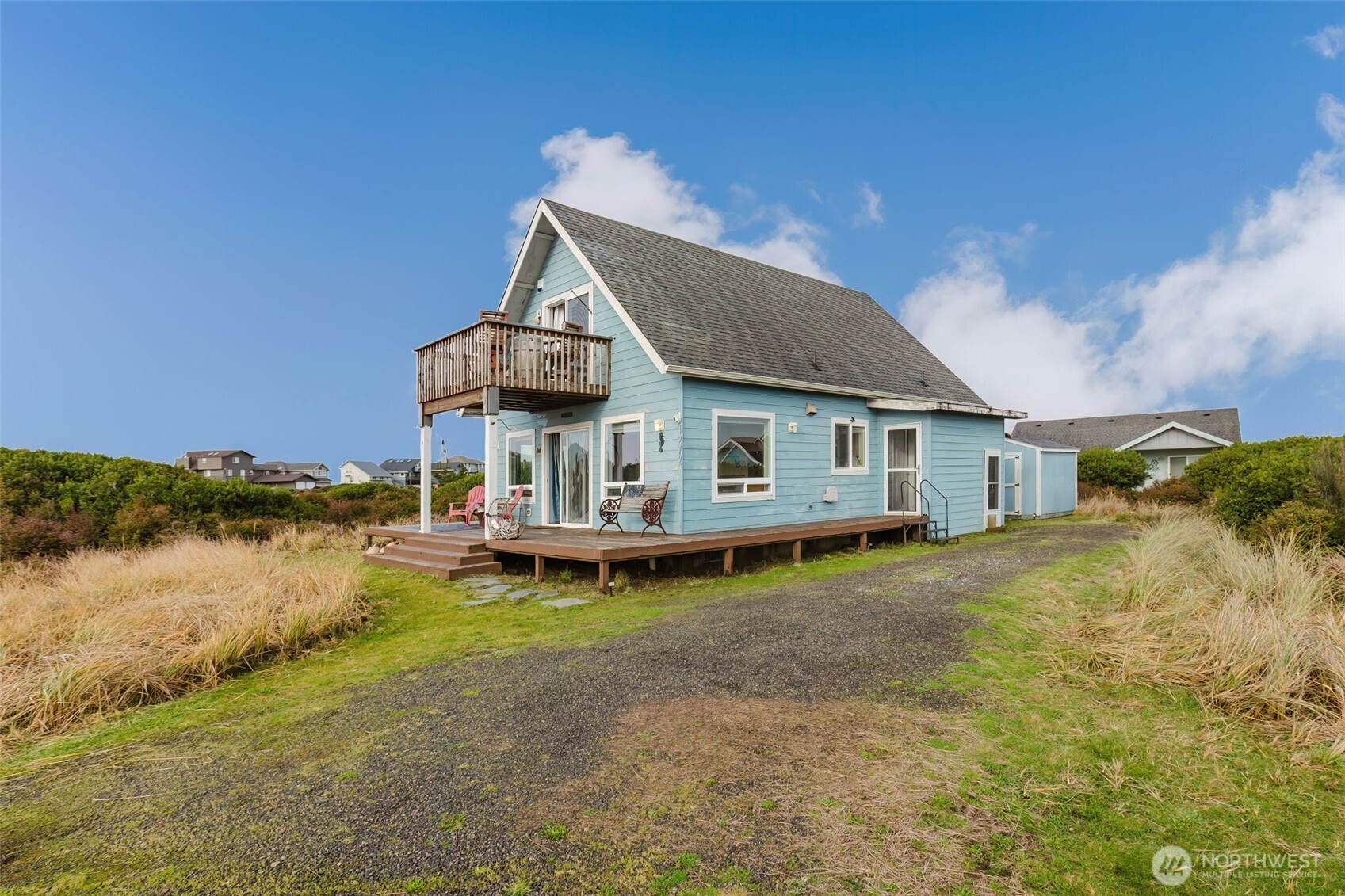 1272 Cutlass Court , Ocean Shores, WA 98569