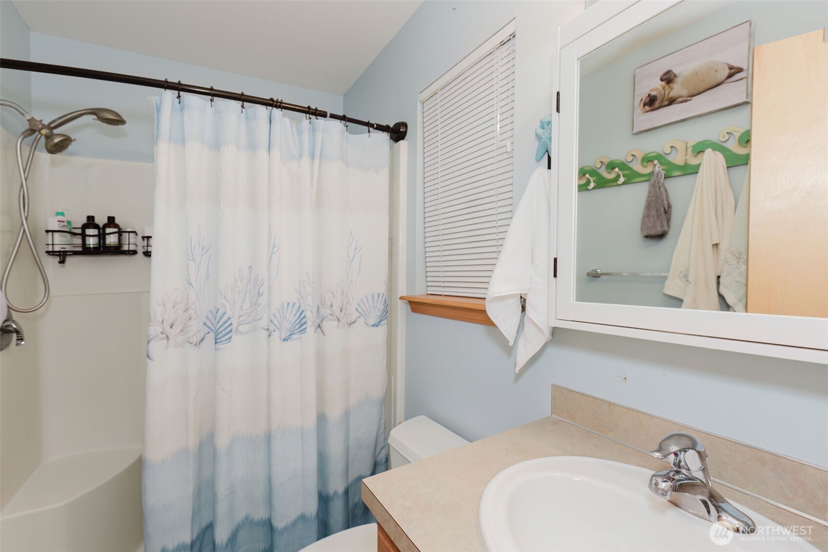 1272 Cutlass Court , Ocean Shores, WA 98569