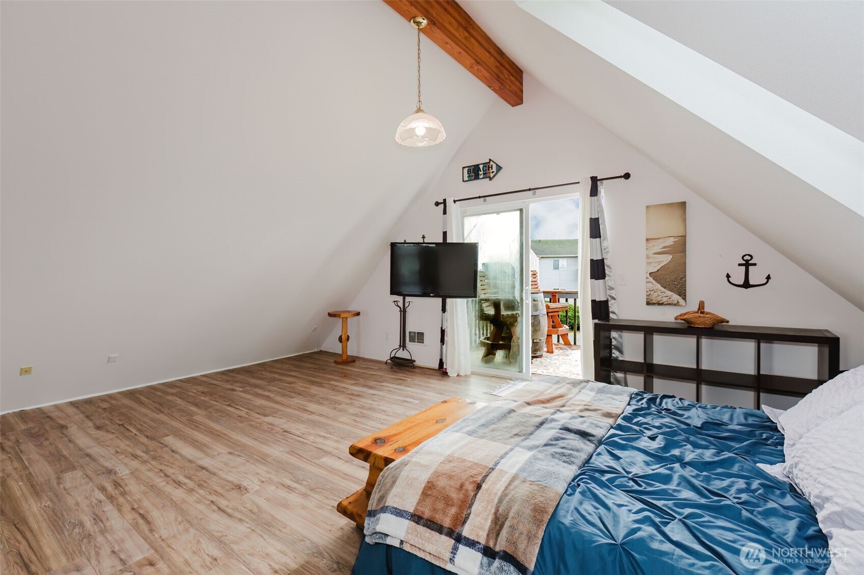 1272 Cutlass Court , Ocean Shores, WA 98569