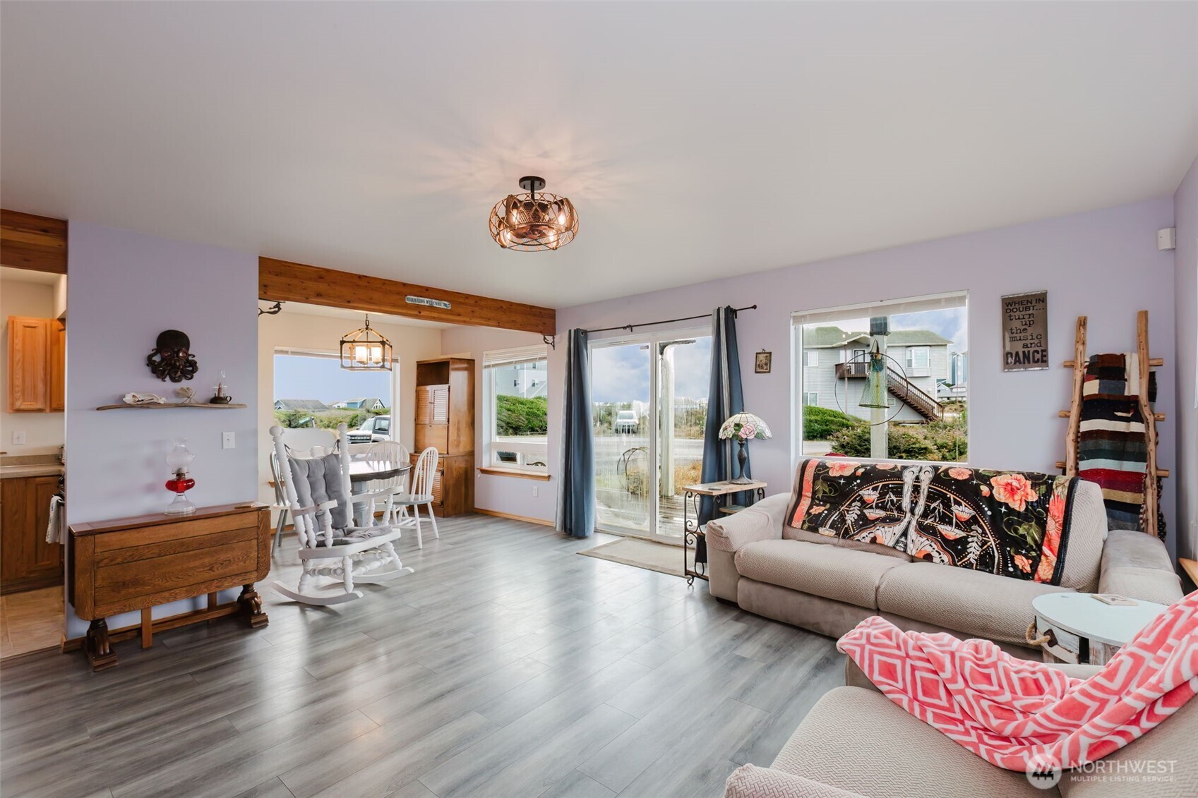 1272 Cutlass Court , Ocean Shores, WA 98569