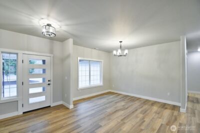 900 Barbara Lane , Centralia, WA 98531 - Photo 2