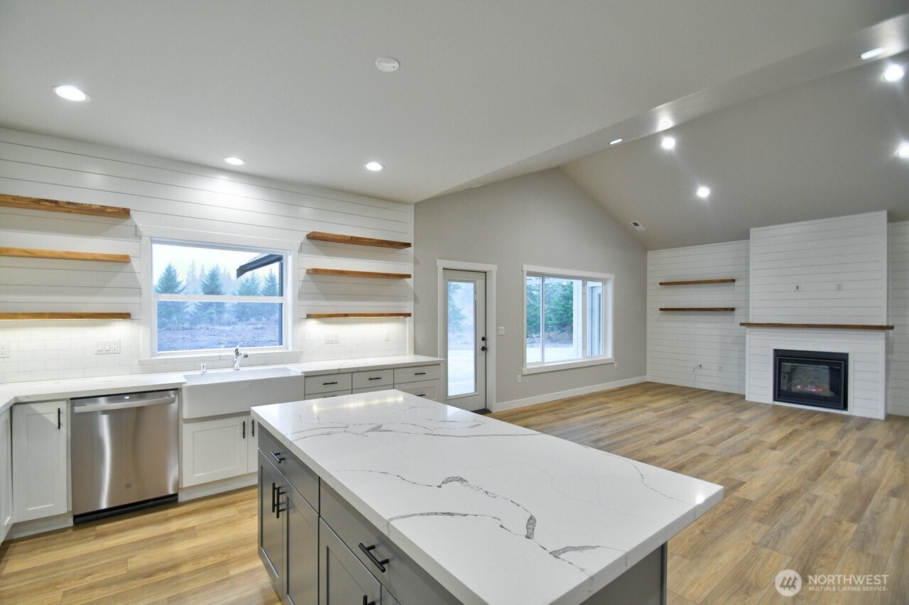 900 Barbara Lane , Centralia, WA 98531