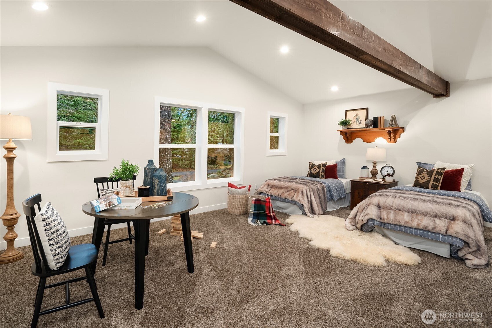 110 Mountain View Drive , Packwood, WA 98361