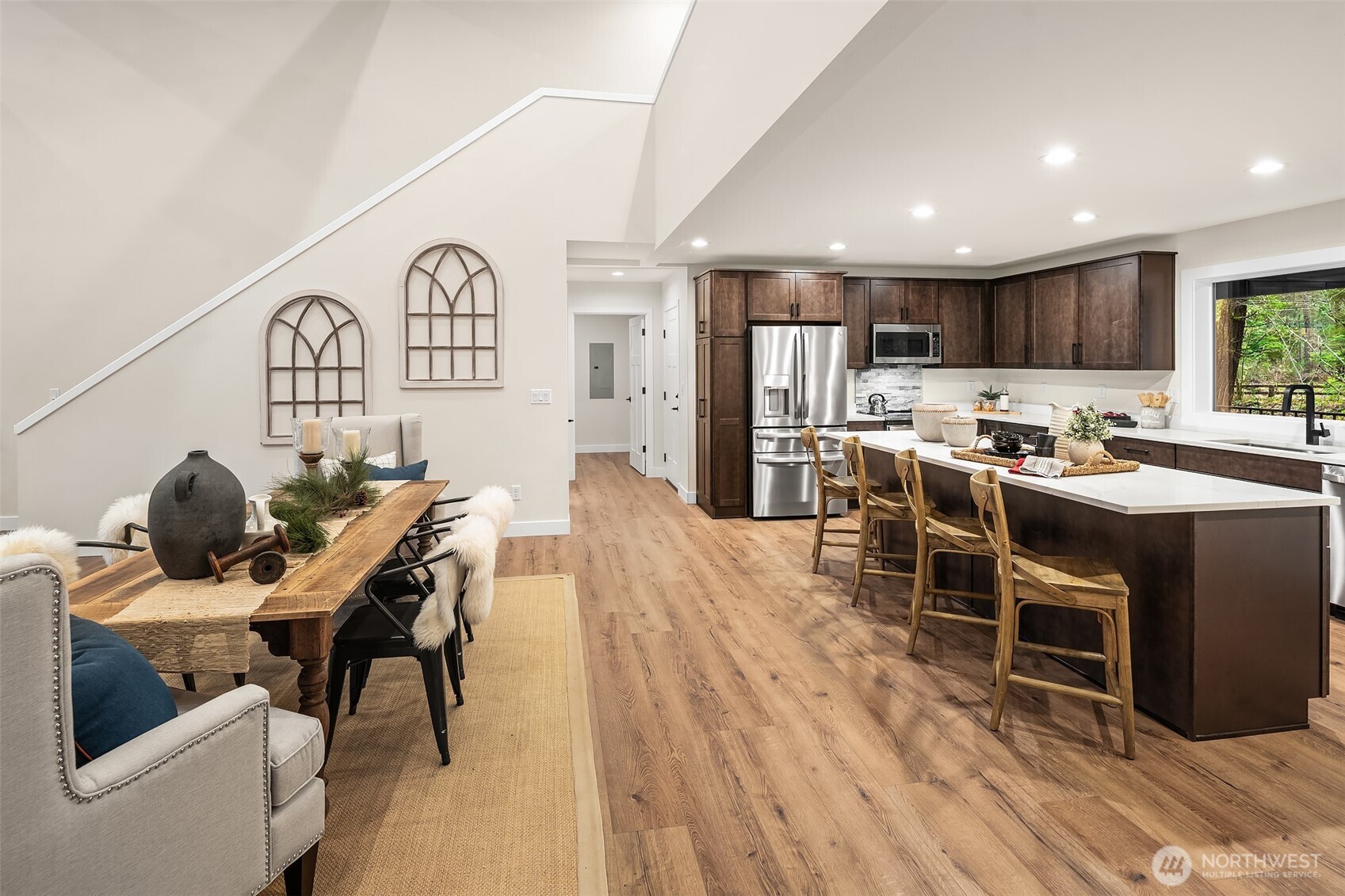 110 Mountain View Drive , Packwood, WA 98361