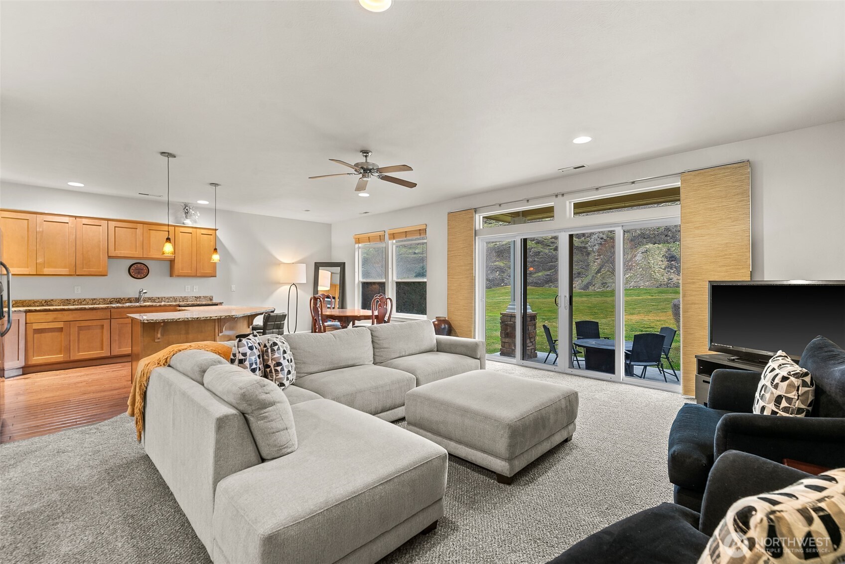 9270 Canyon Drive NW #C16, Quincy, WA 98848