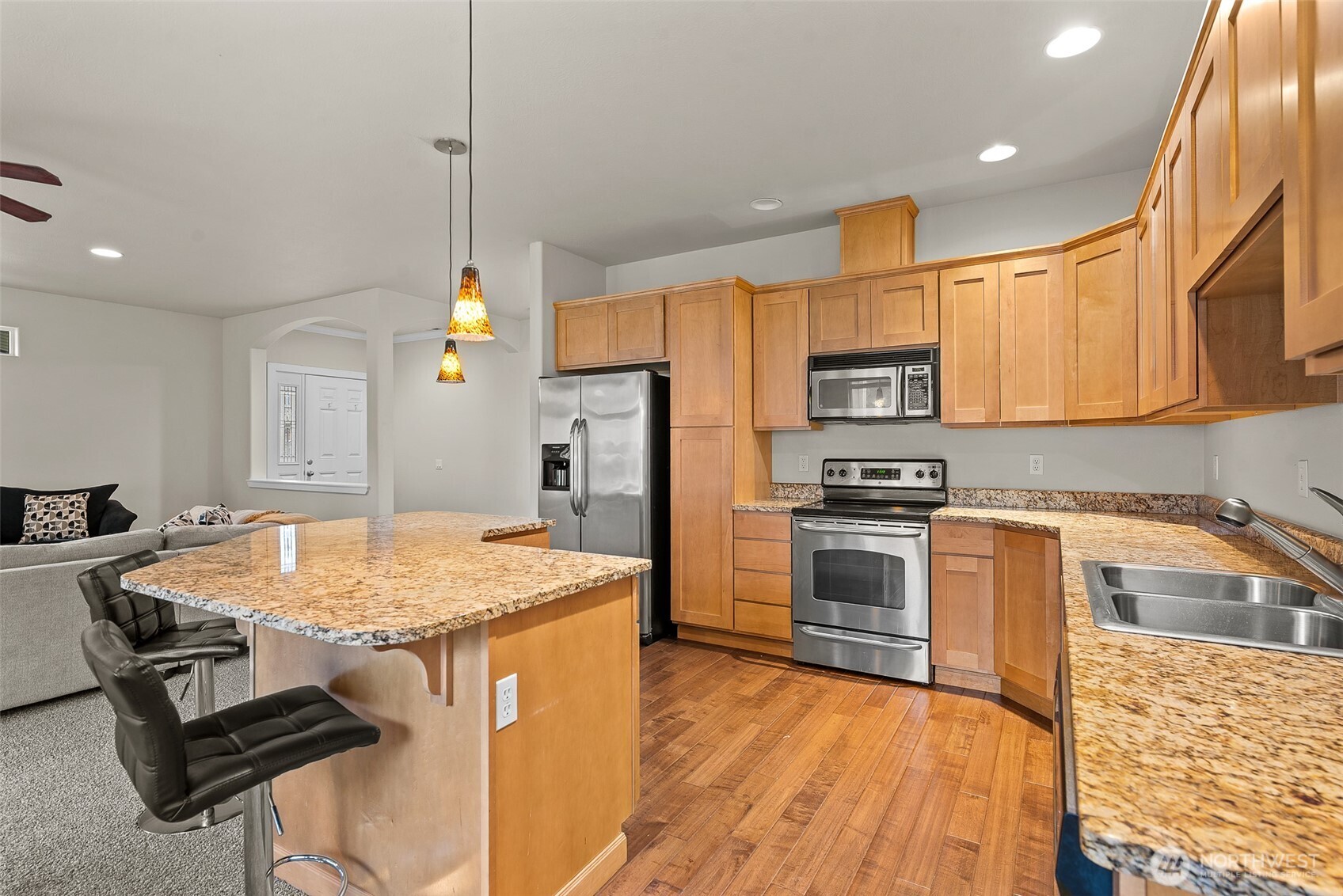 9270 Canyon Drive NW #C16, Quincy, WA 98848