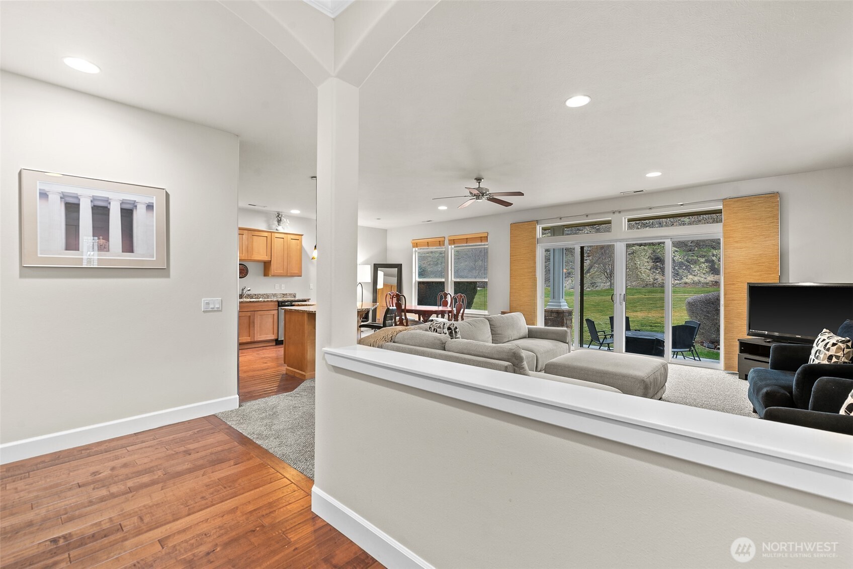 9270 Canyon Drive NW #C16, Quincy, WA 98848