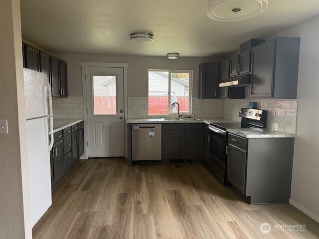 2021 Hay Street , Shelton, WA 98584