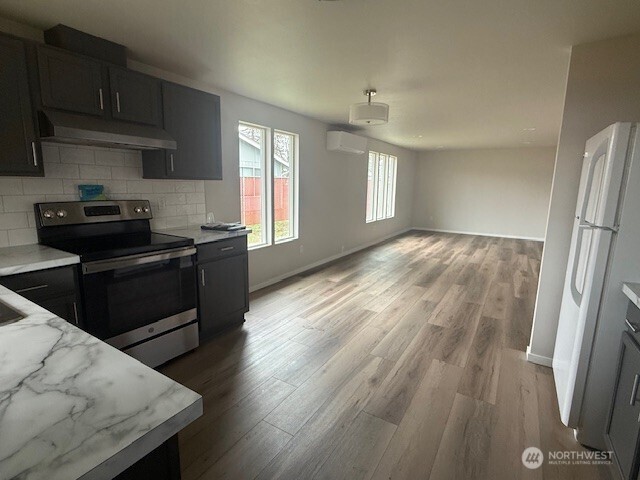 2021 Hay Street , Shelton, WA 98584