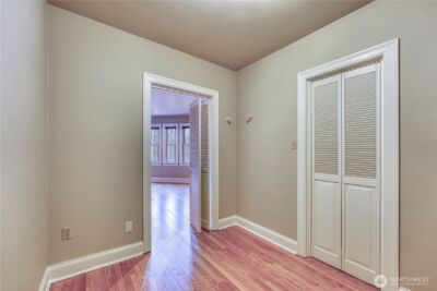 5810 Cowen Place NE #301, Seattle, WA 98105 - Photo 11