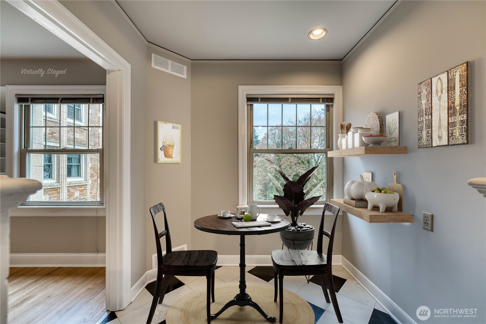 5810 Cowen Place NE #301, Seattle, WA 98105