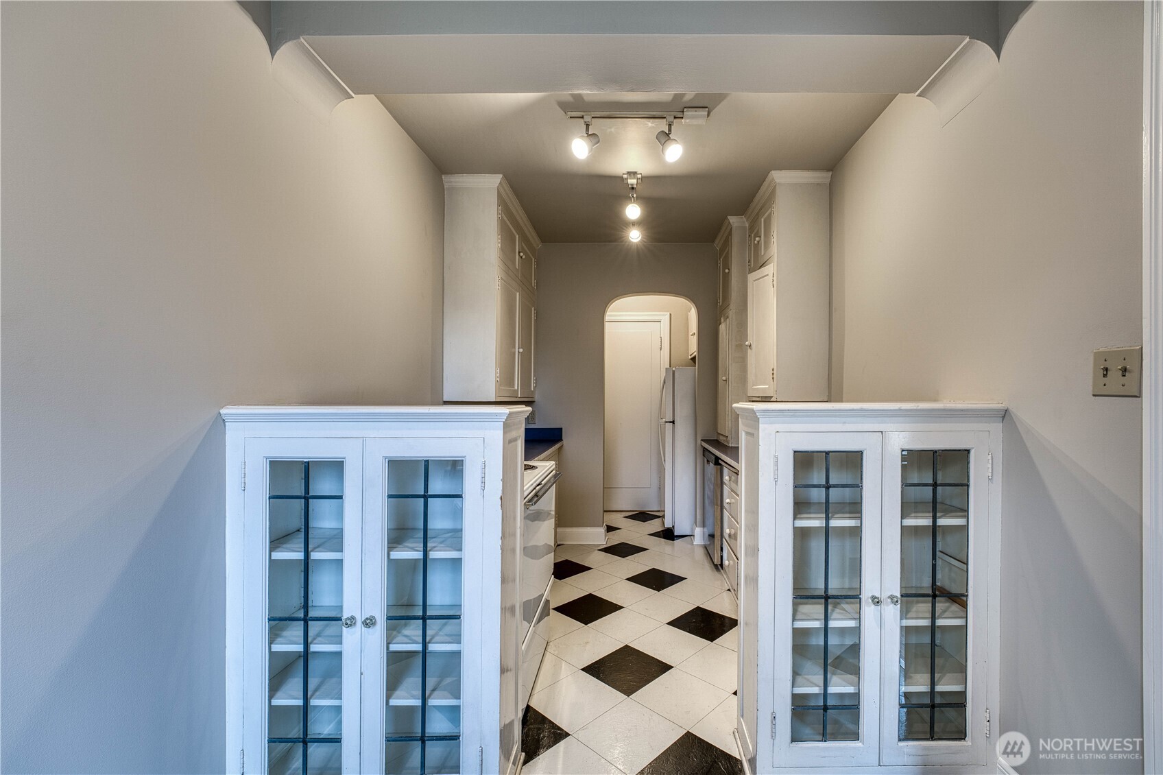 5810 Cowen Place NE #301, Seattle, WA 98105