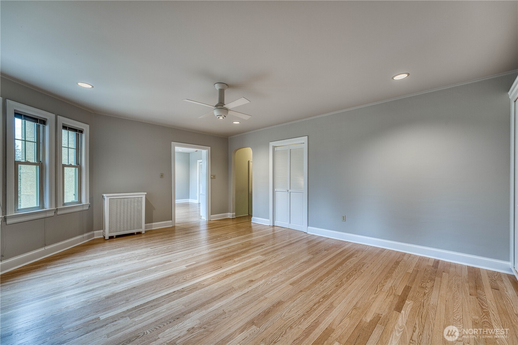 5810 Cowen Place NE #301, Seattle, WA 98105