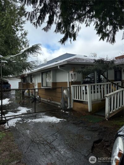 7033 S 116th Place , Seattle, WA 98178 - Photo 5