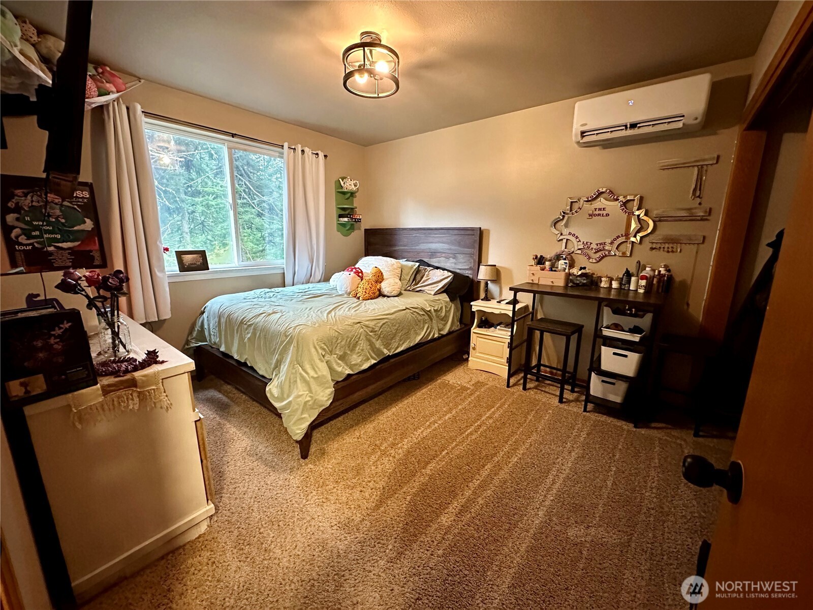 970 N Colony Surf Drive , Lilliwaup, WA 98555-9784