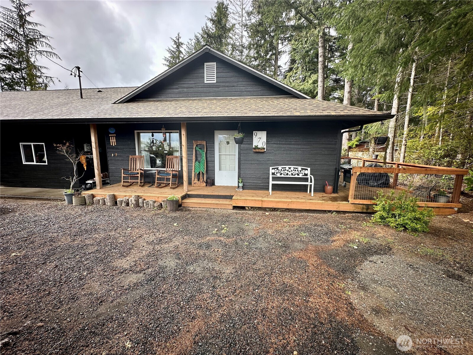 970 N Colony Surf Drive , Lilliwaup, WA 98555-9784