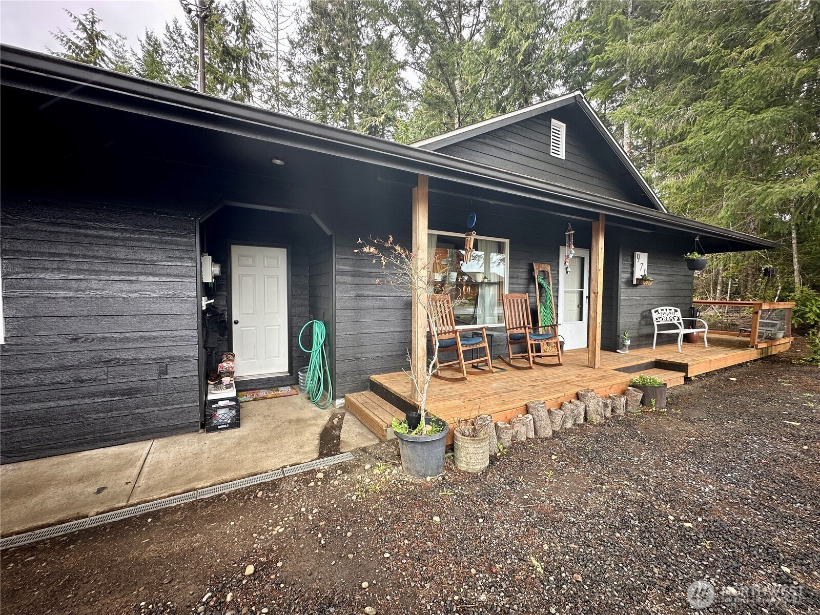 970 N Colony Surf Drive , Lilliwaup, WA 98555-9784