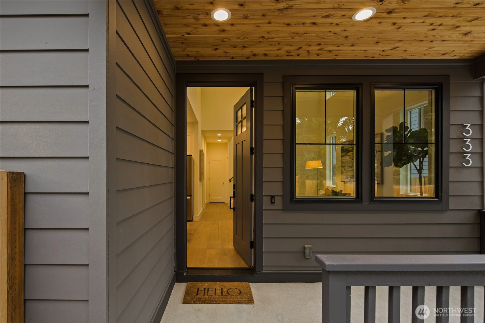 333 18th Avenue , Kirkland, WA 98033