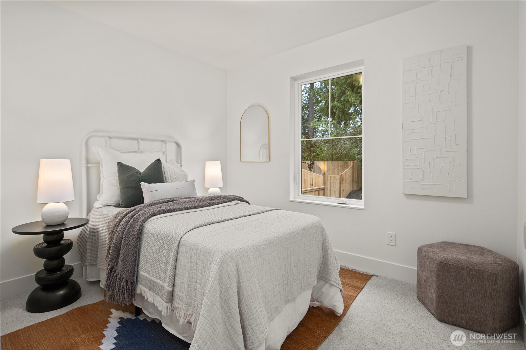 333 18th Avenue , Kirkland, WA 98033